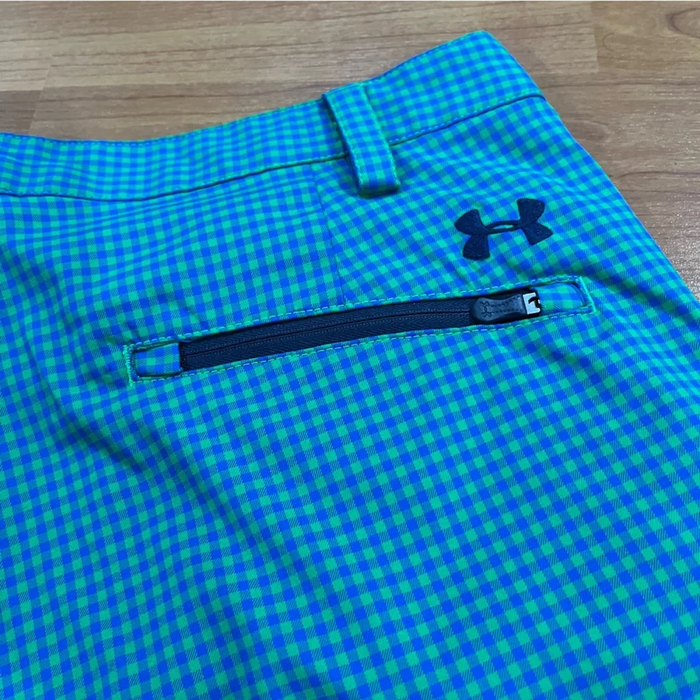 Under Armour | men’s golf shorts - Picture 7 of 9